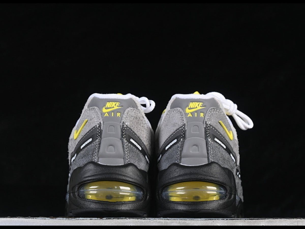 AIR MAX 95 x UNDEFEATED SHANGHAI