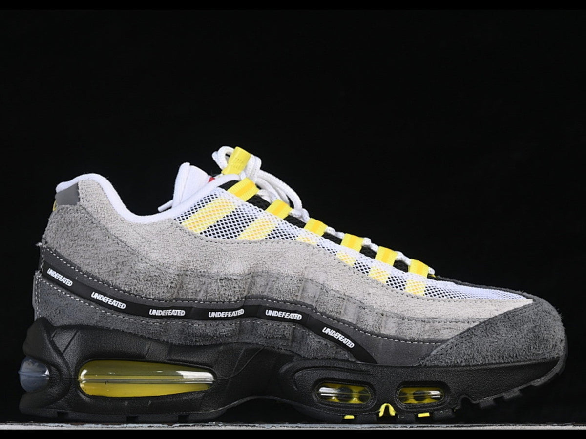 AIR MAX 95 x UNDEFEATED SHANGHAI