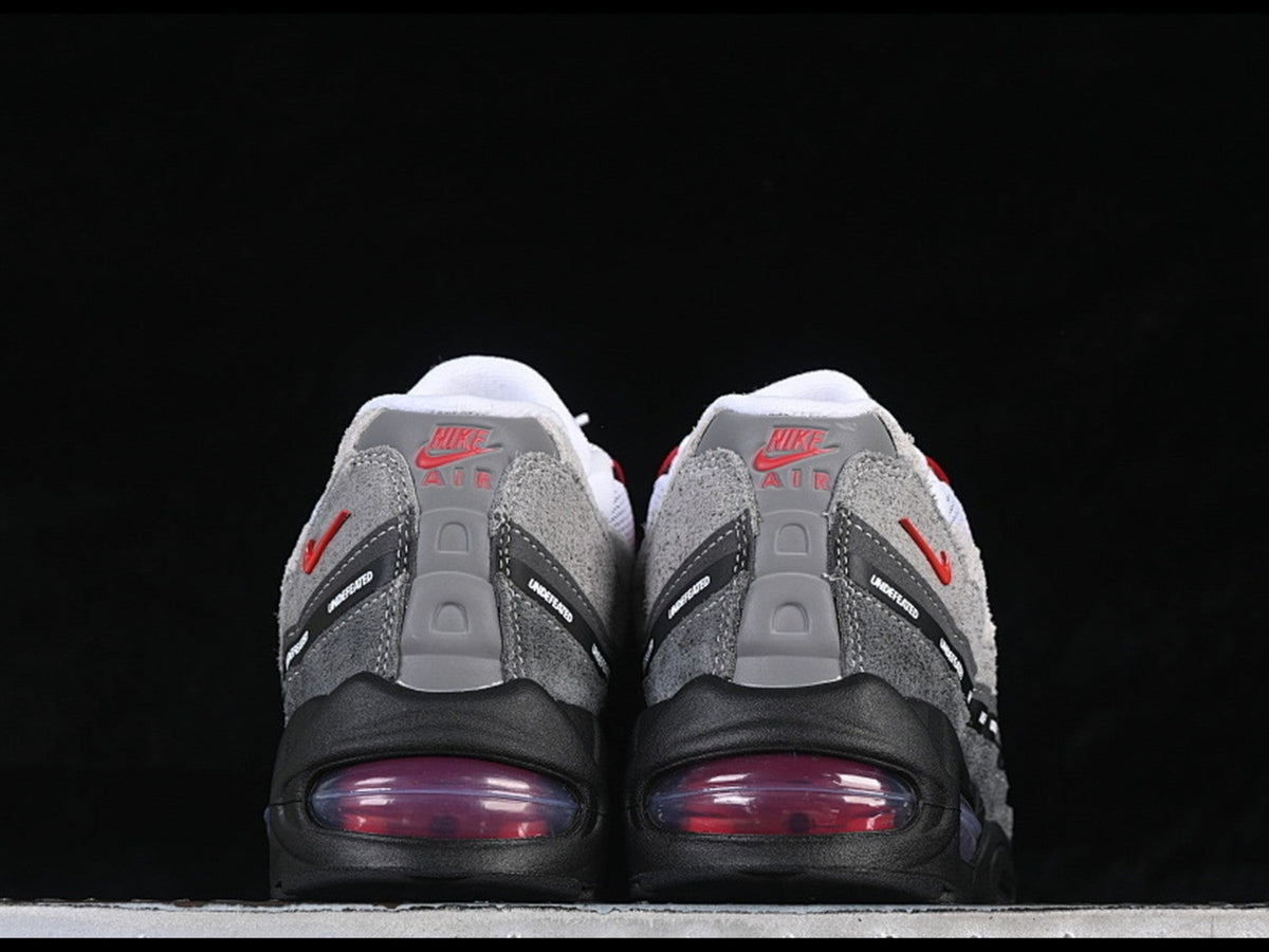 AIR MAX 95 x UNDEFEATED TOKYO