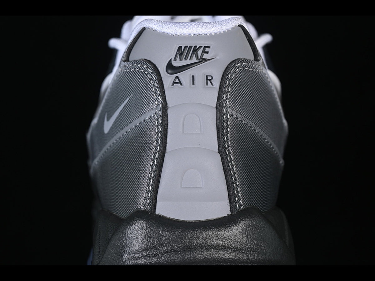 AIR MAX 95 x YU-GI-OH! GAME KING