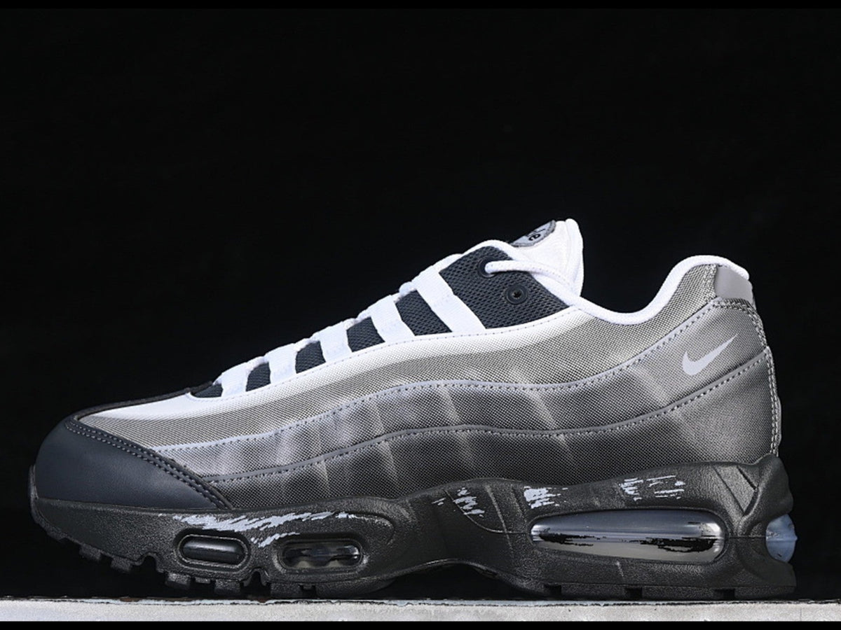AIR MAX 95 x YU-GI-OH! GAME KING