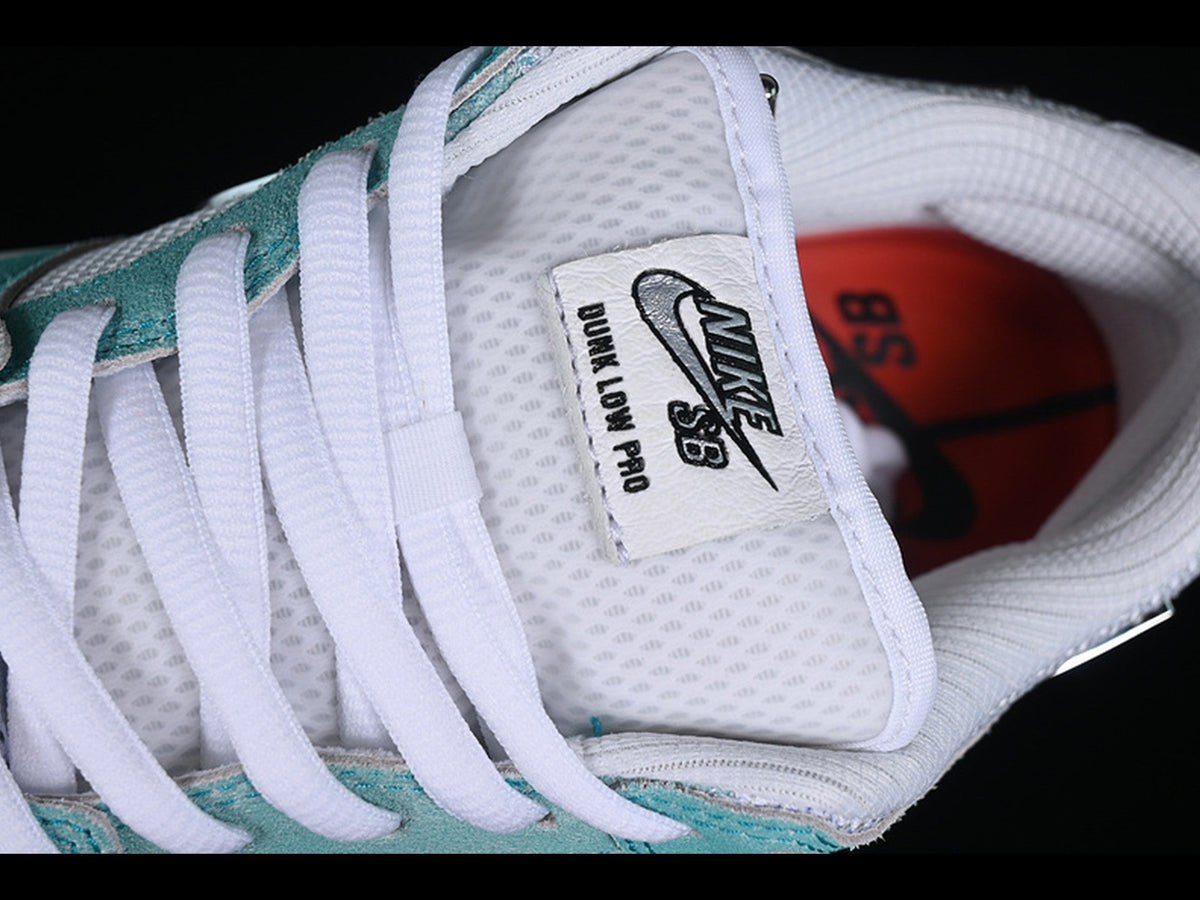 April Skateboards x Nike SB Dunk Low