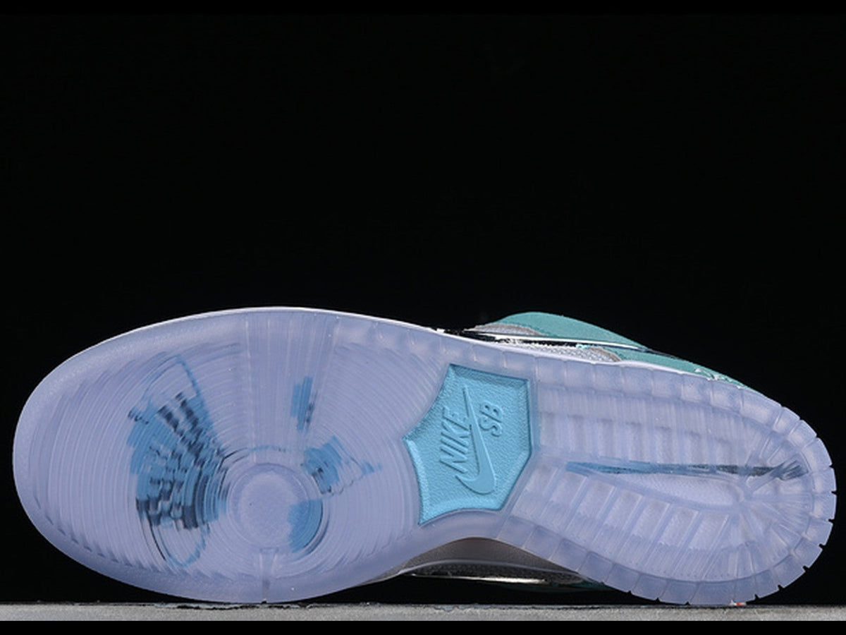 April Skateboards x Nike SB Dunk Low