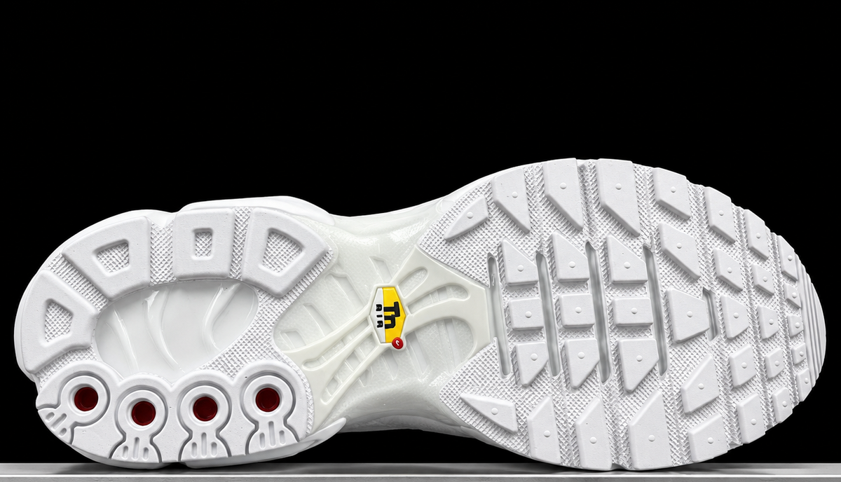 Nike Air Max Plus Triple White
