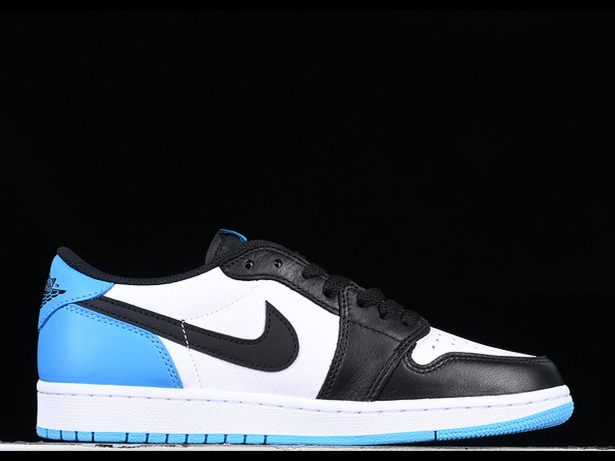 Air Jordan 1 Retro Low OG UNC