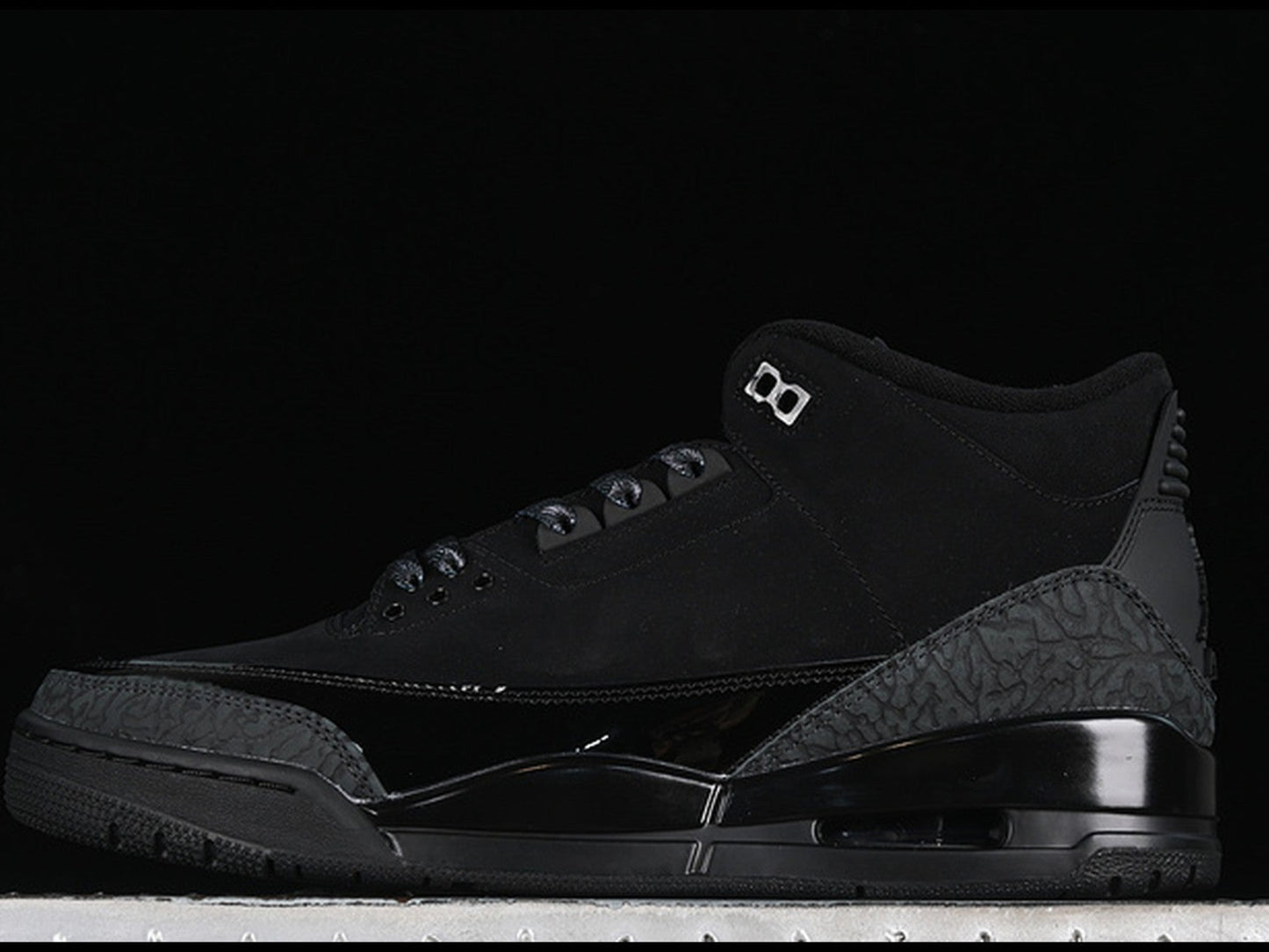 Air Jordan 3 Retro Black Cat