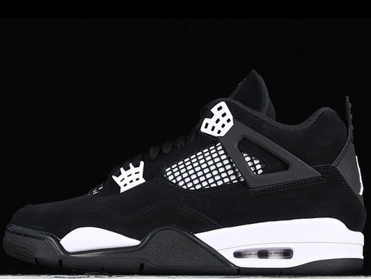 Jordan 4 Retro White Thunder