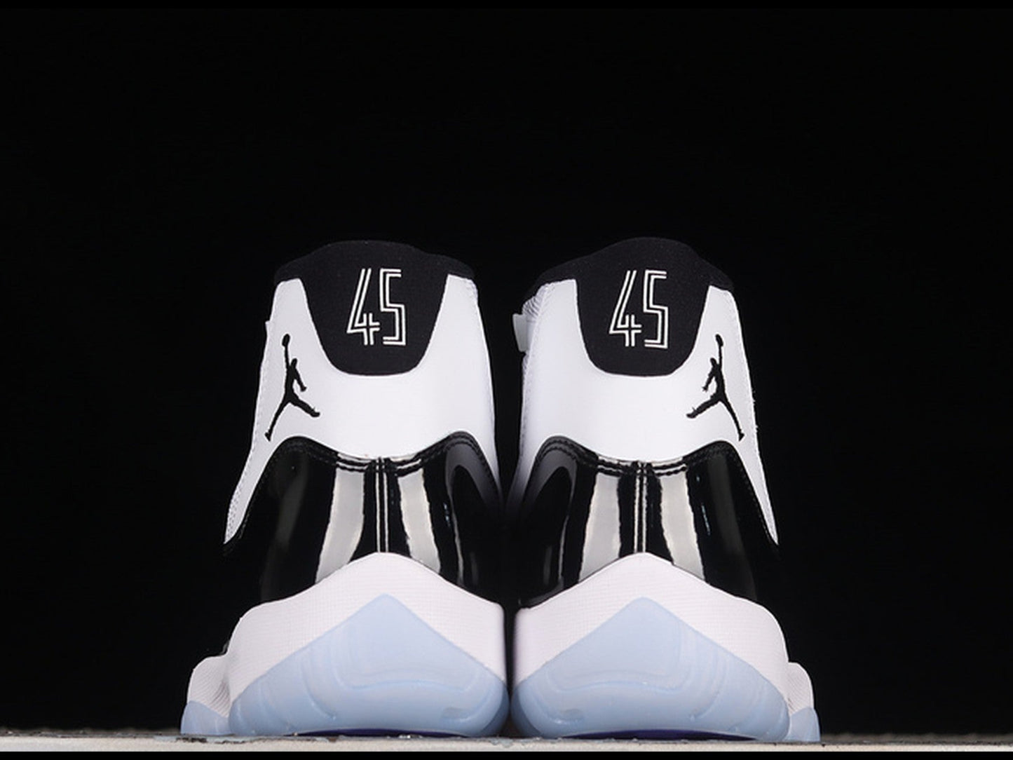 Air Jordan 11 Retro Concord 2018