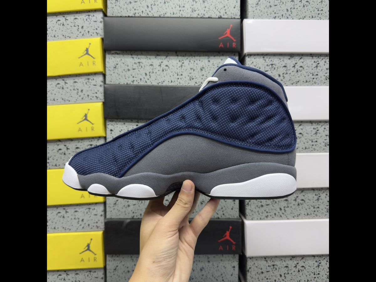 Air Jordan 13 Retro Flint 2026