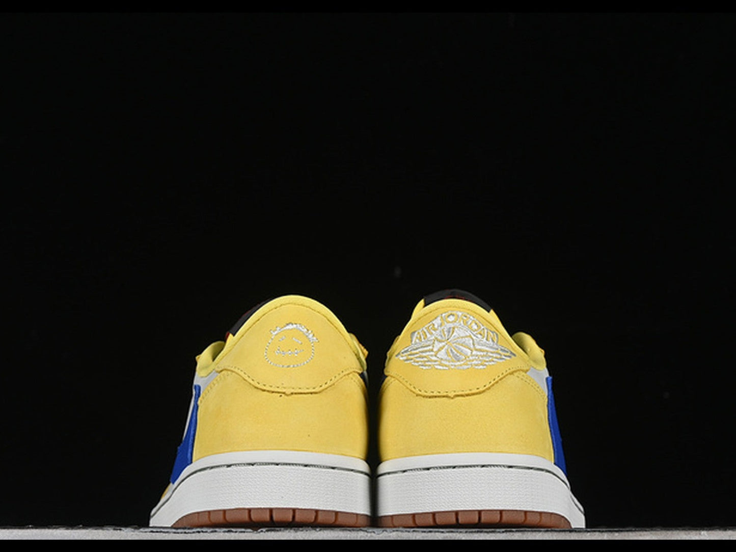Travis Scott x Air Jordan 1 Low OG Canary