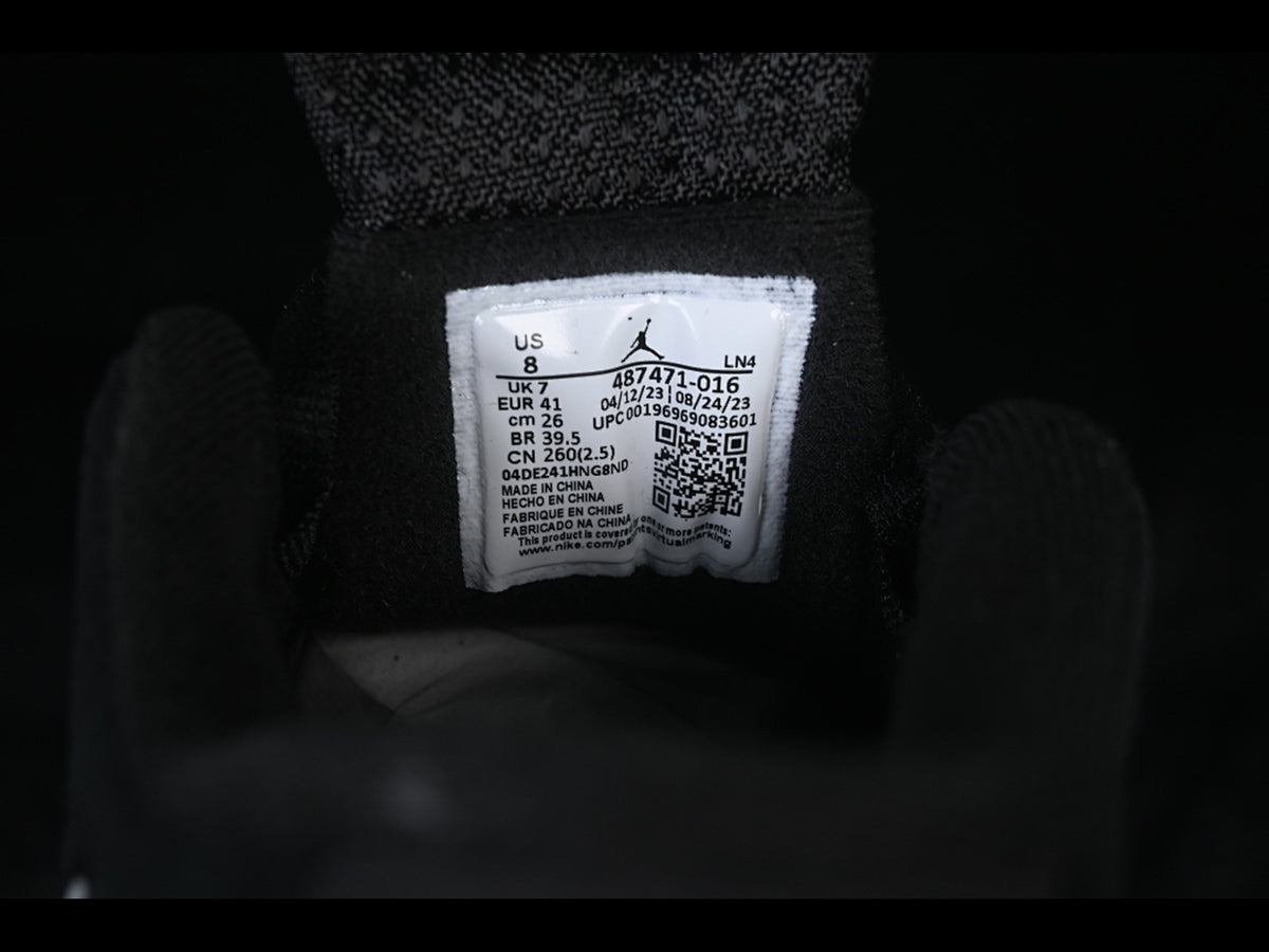 Air Jordan 14 Retro Black/White