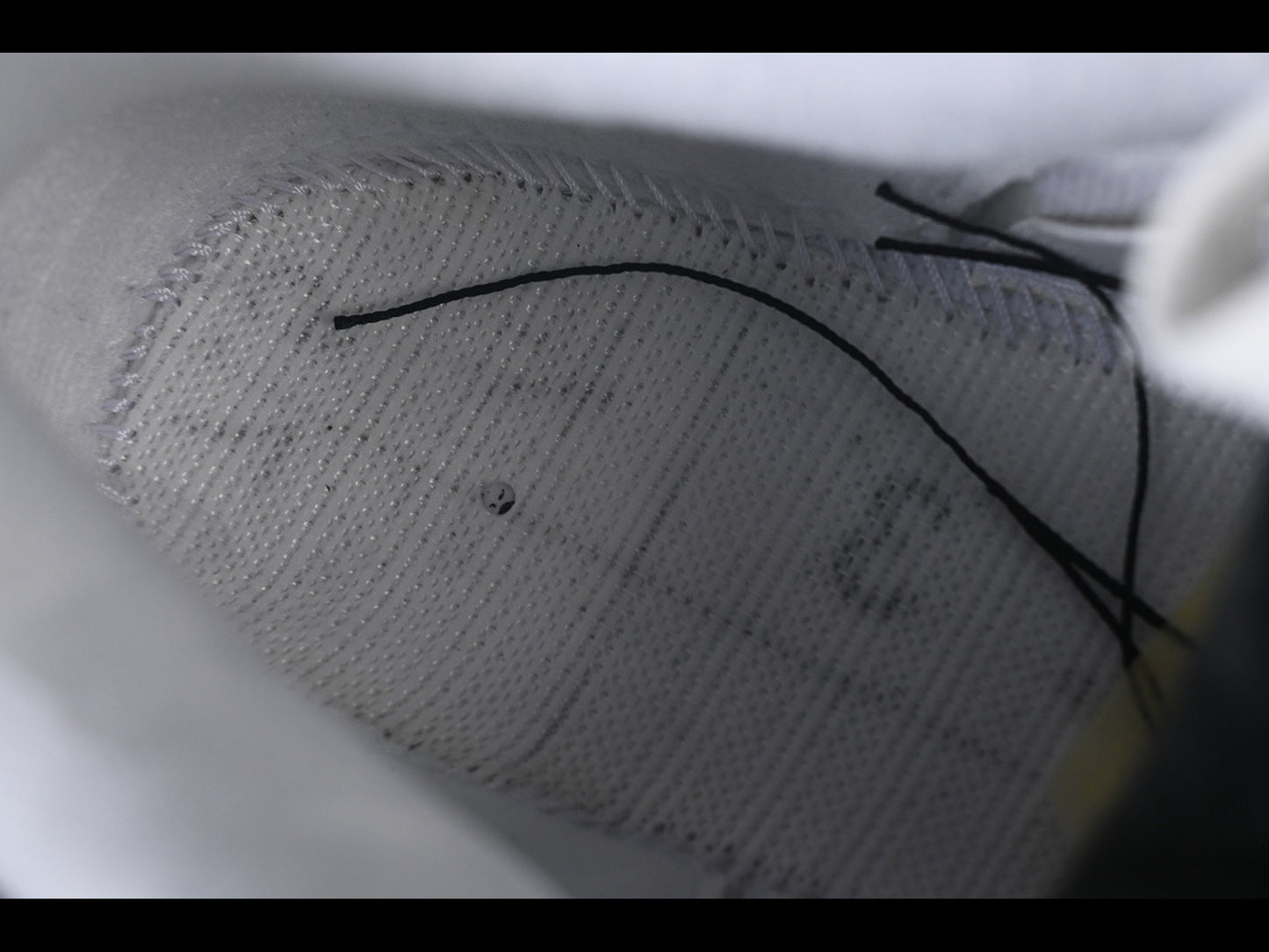Air Jordan 4 Retro White Cement (2025)