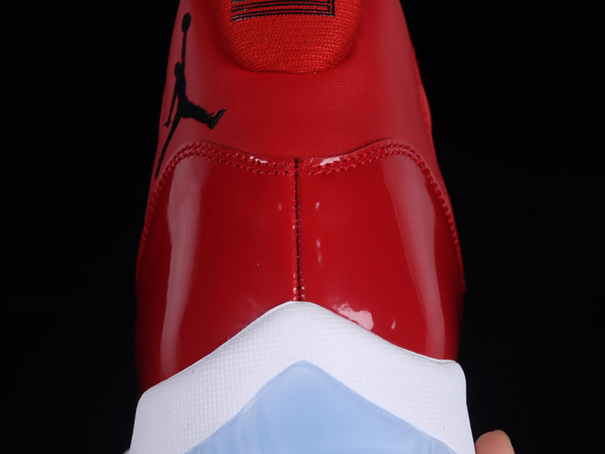 Air Jordan 11 Retro Win Like 96 Gym