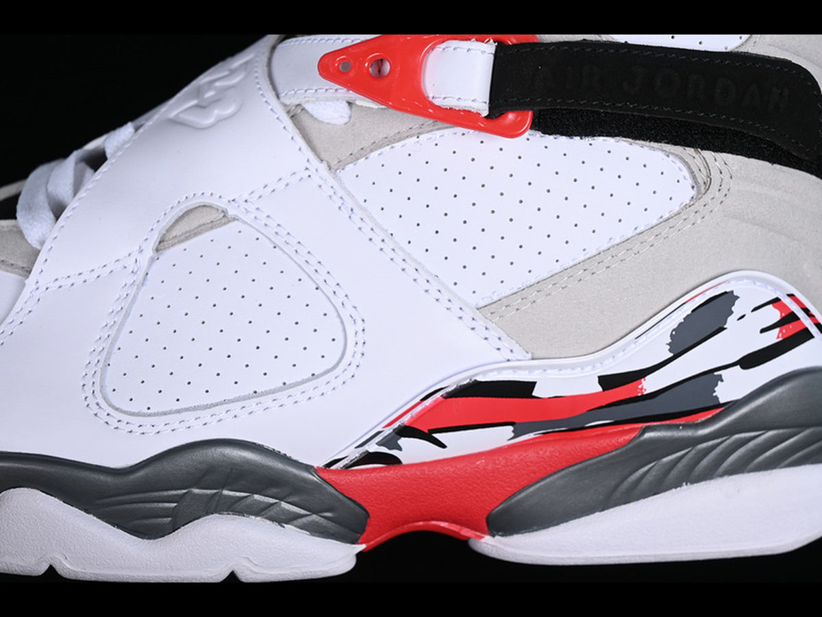 Air Jordan 8 Bugs Bunny