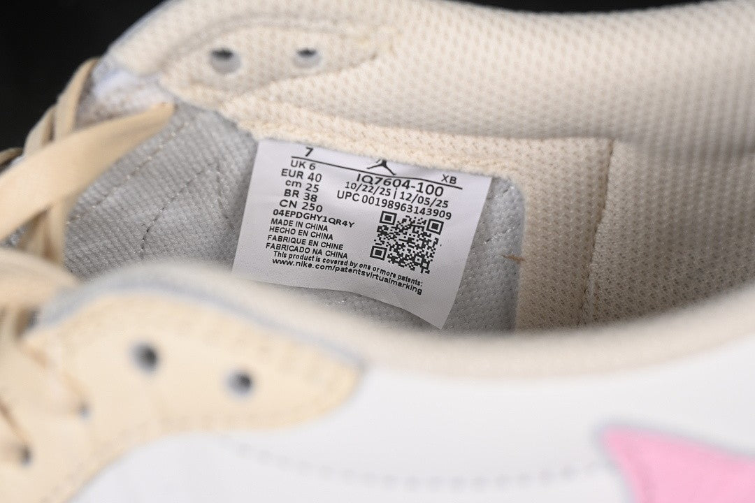 Travis Scott AJ1 Retro Low OG 'Muslin Shy Pink'