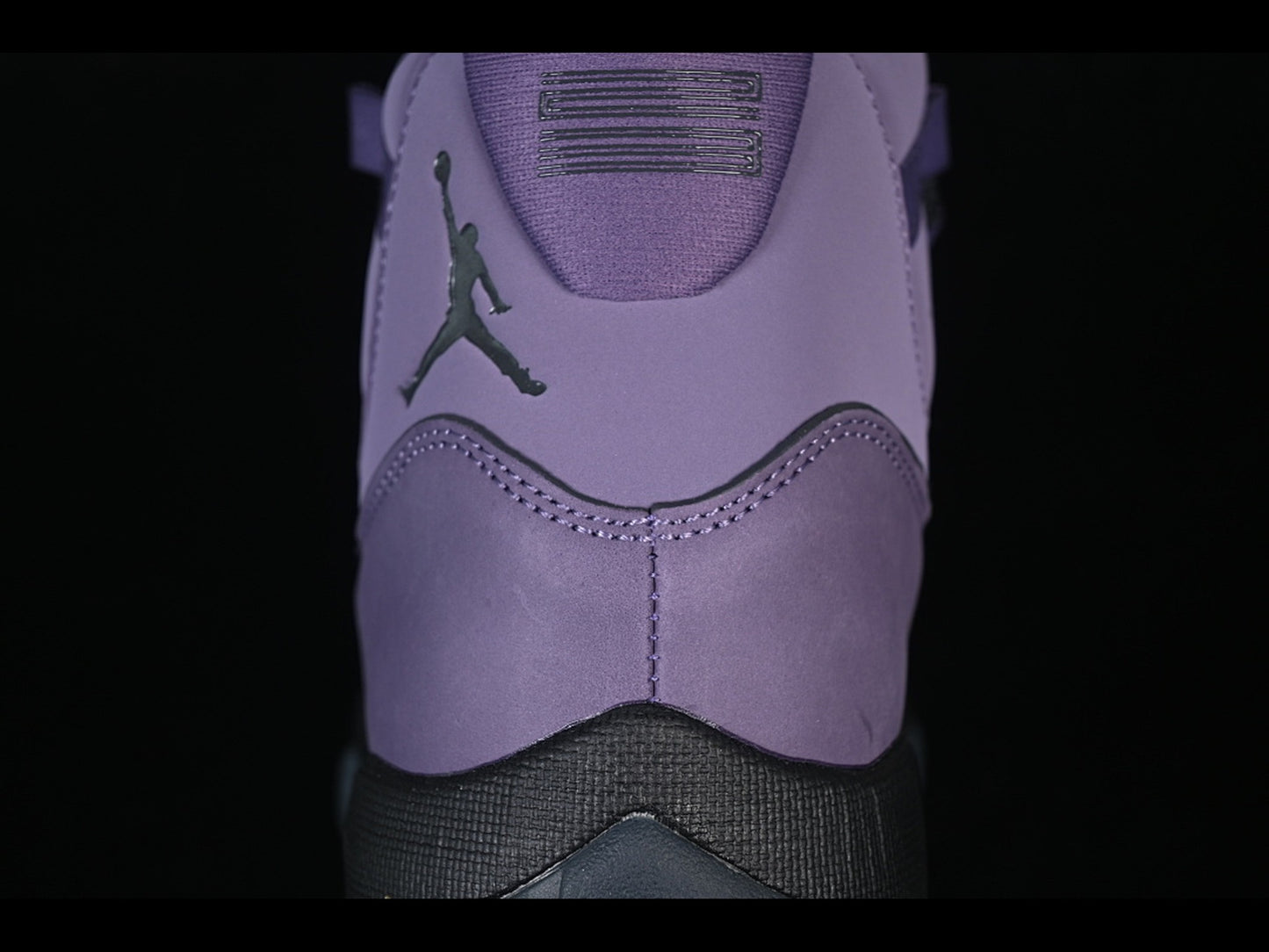 Air Jordan 11 Retro Canyon Purple