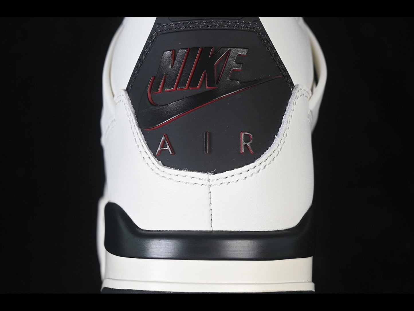 Jordan 4 Retro OG Flight Club