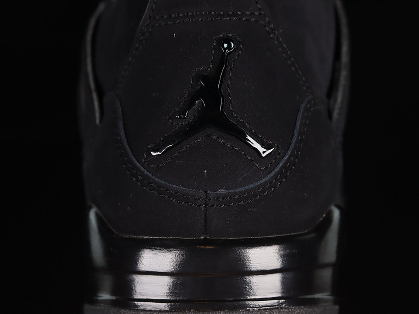 Air Jordan 4 Retro 'Black Cat' (2020)