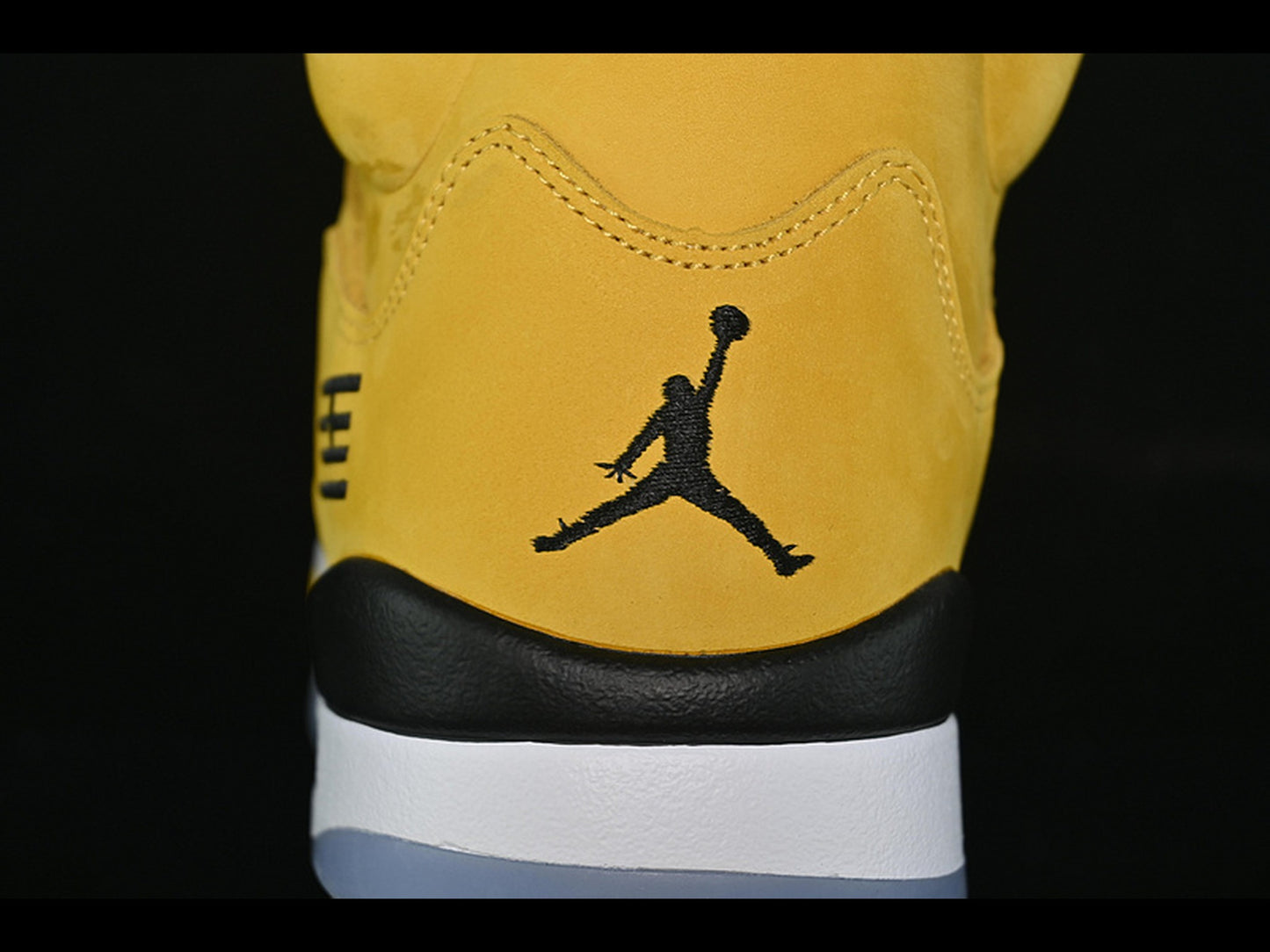 Air Jordan 5 Tokyo 23