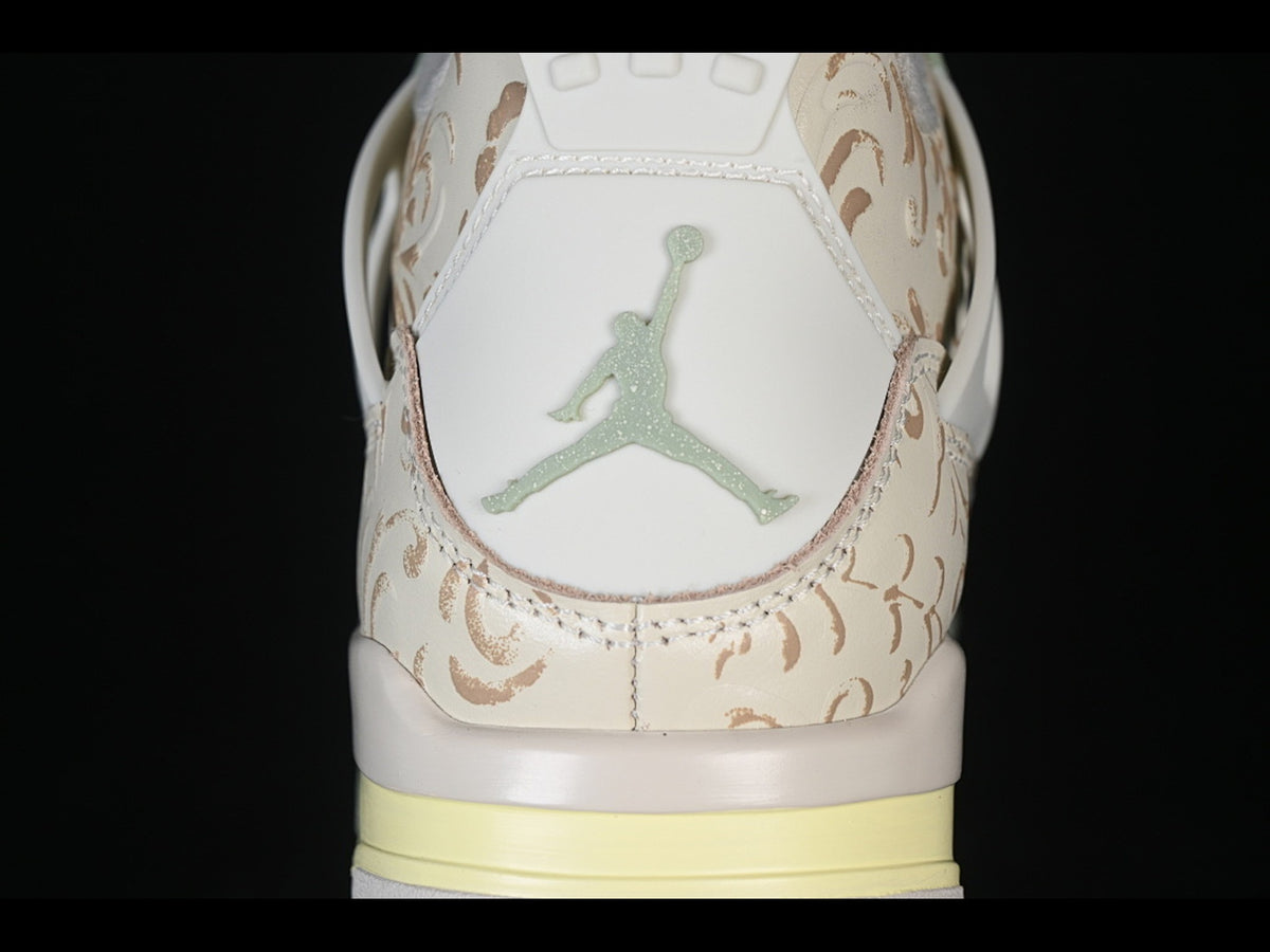Jordan 4 Retro SE Soft Pearl