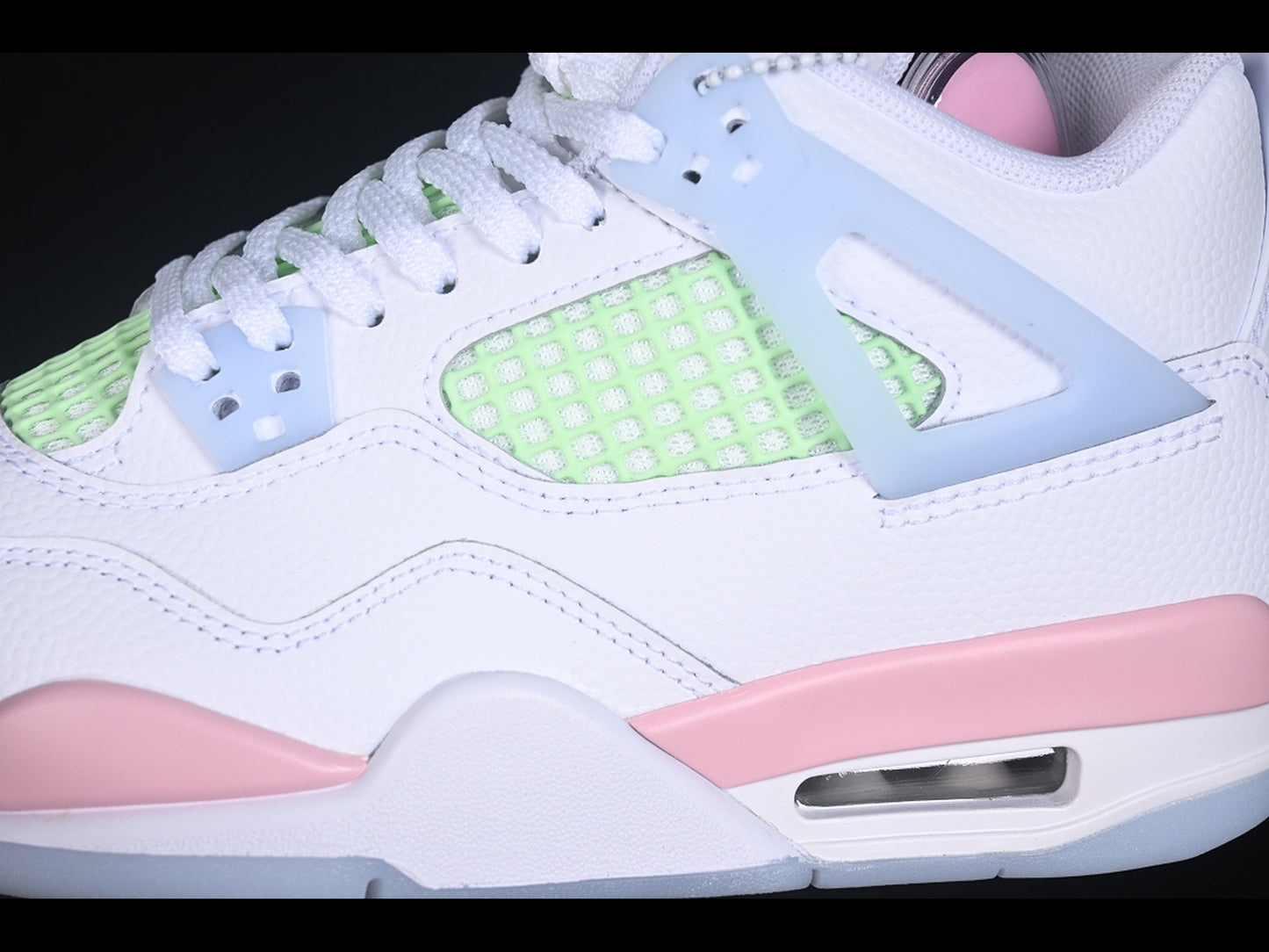 Jordan 4 Retro Valentine's Day