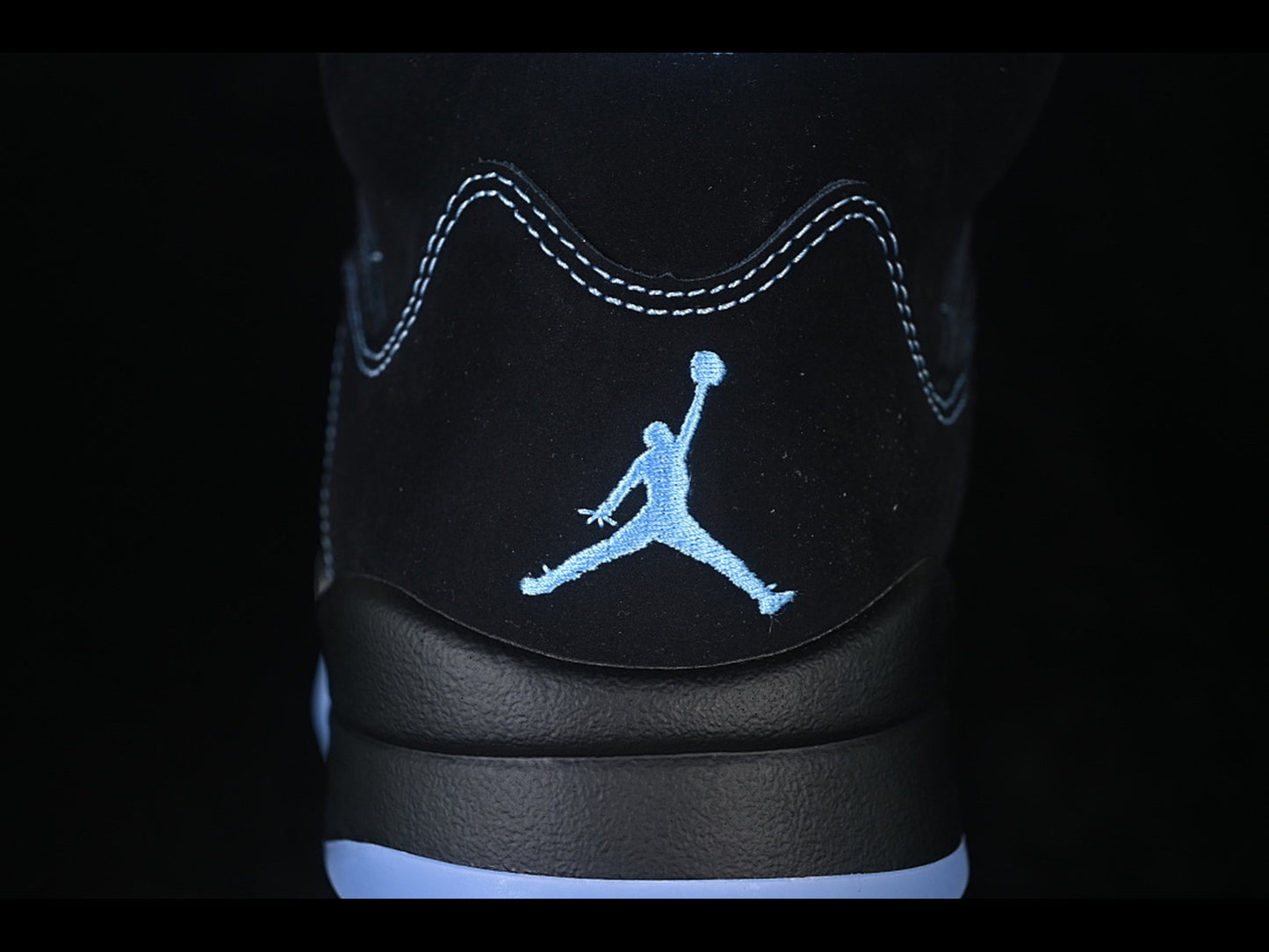 Jordan 5 Retro Black University Blue