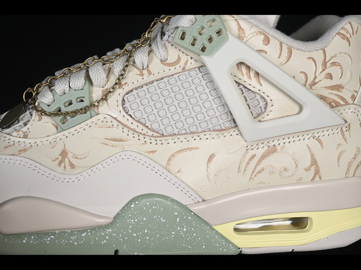 Jordan 4 Retro SE Soft Pearl