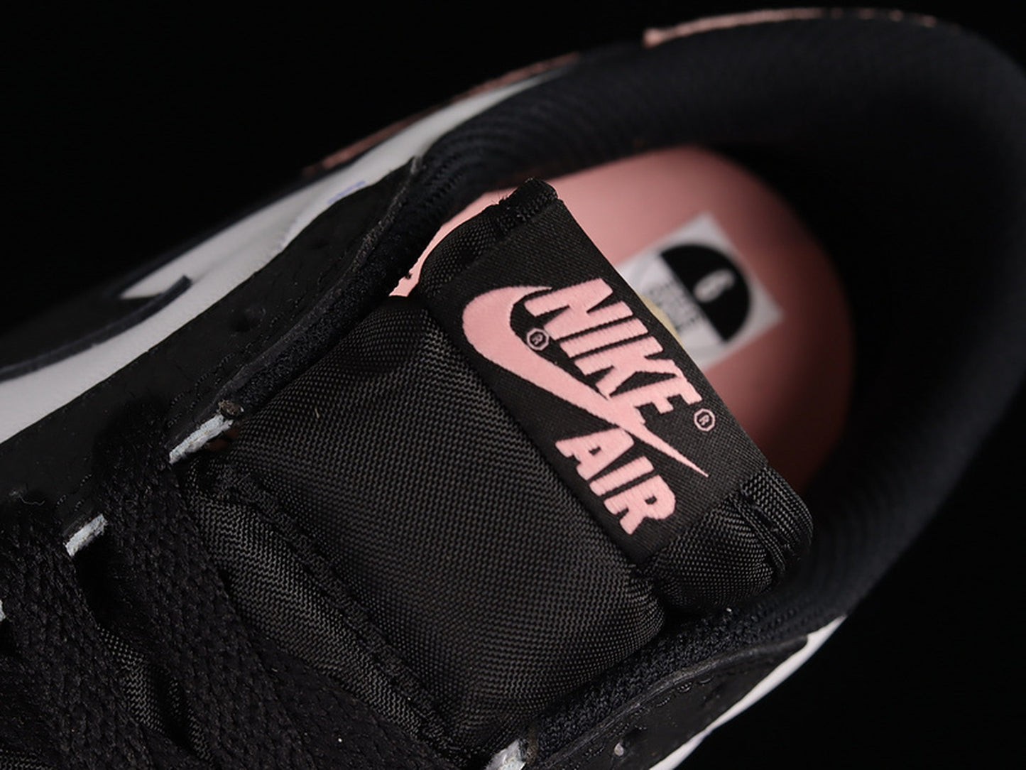Air Jordan 1 Low OG 'Bleached Coral'