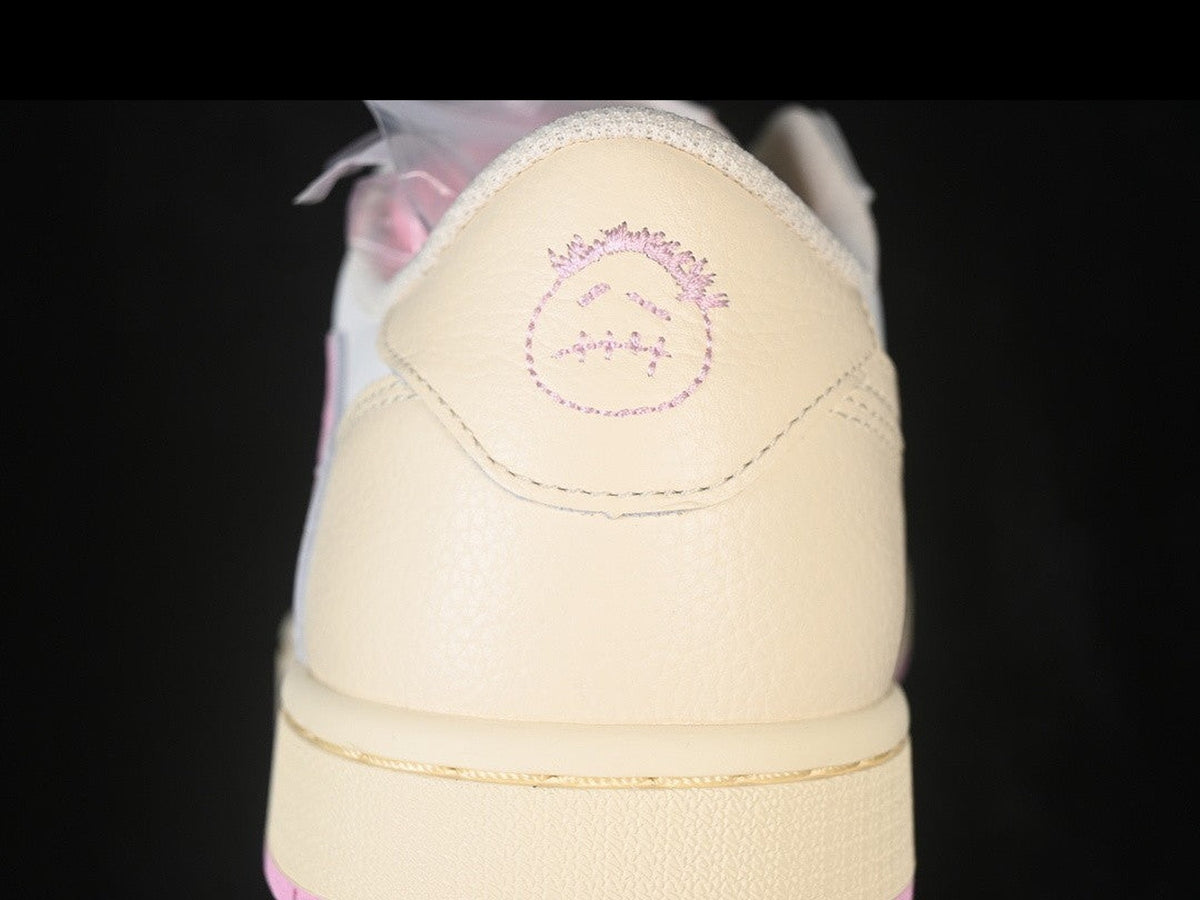 Travis Scott AJ1 Retro Low OG 'Muslin Shy Pink'