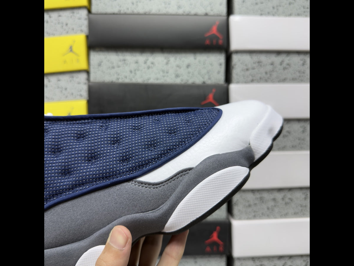 Air Jordan 13 Retro Flint 2026