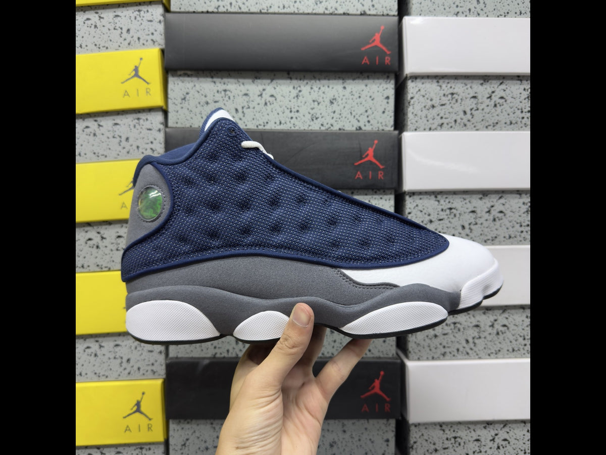 Air Jordan 13 Retro Flint 2026