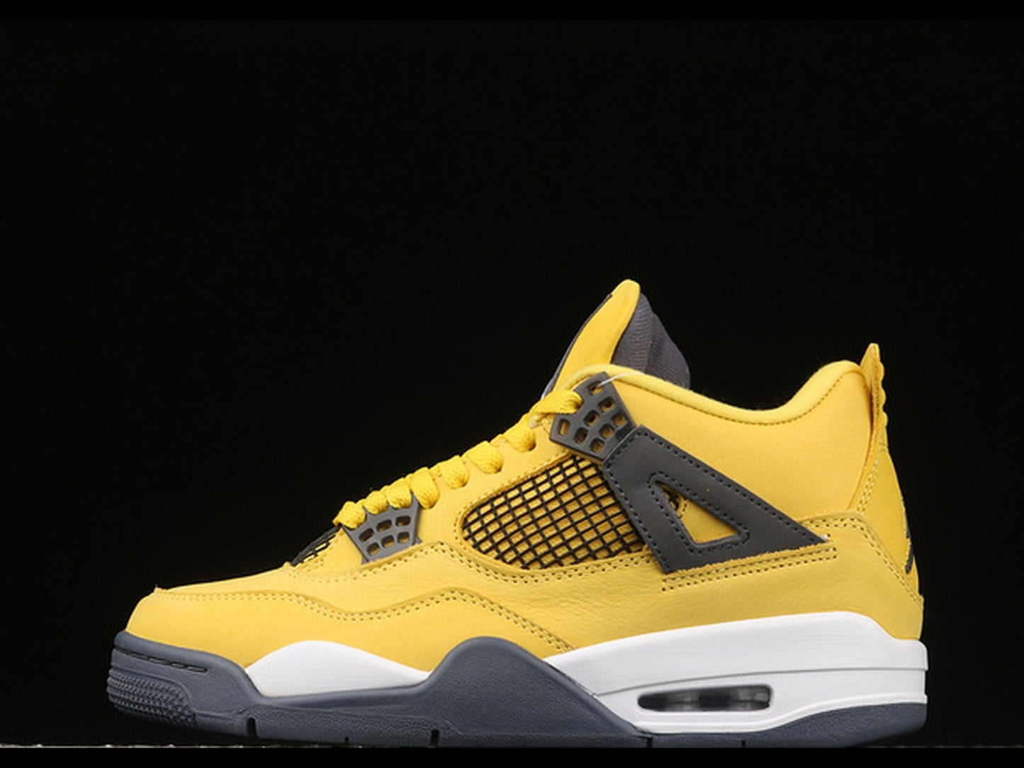 Air Jordan 4 Retro Lightning (2021)