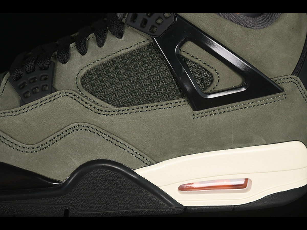 Air Jordan 4 OG Undefeated