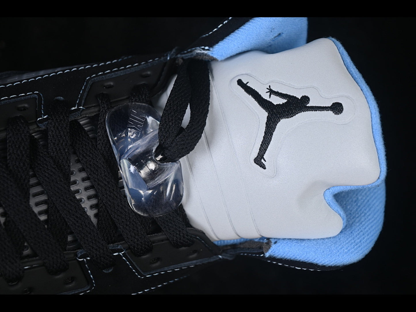 Jordan 5 Retro Black University Blue