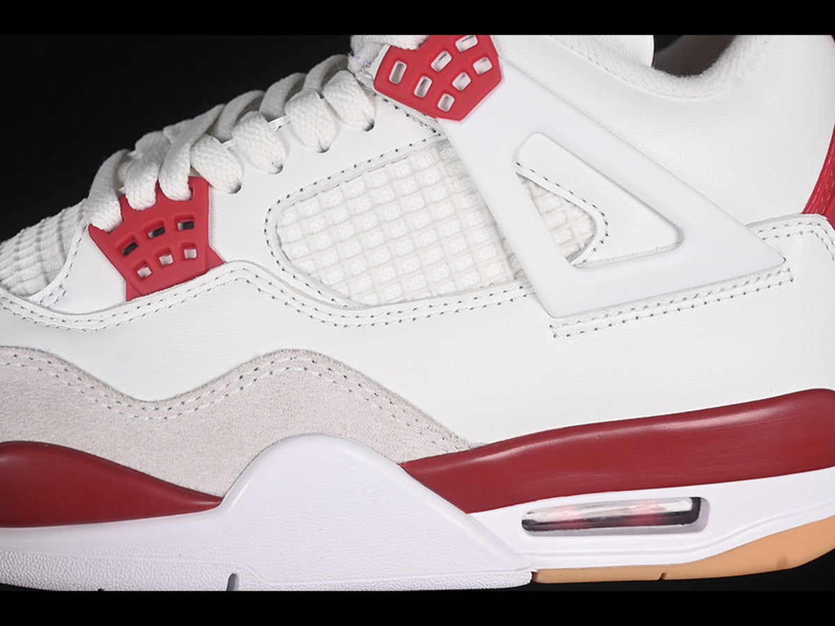 Jordan 4 Retro SB Varsity Red