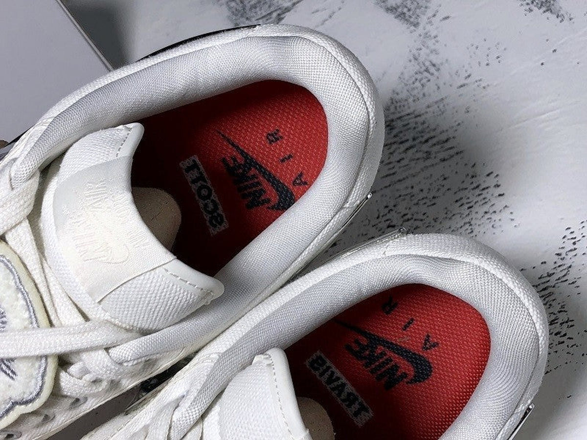 Travis Scott x NK Air Force 1 T