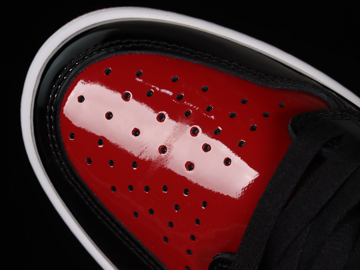 Air Jordan 1 Retro High OG Patent Bred