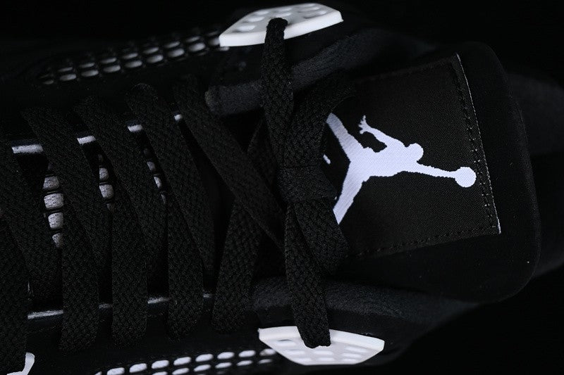 Jordan 4 Retro White Thunder
