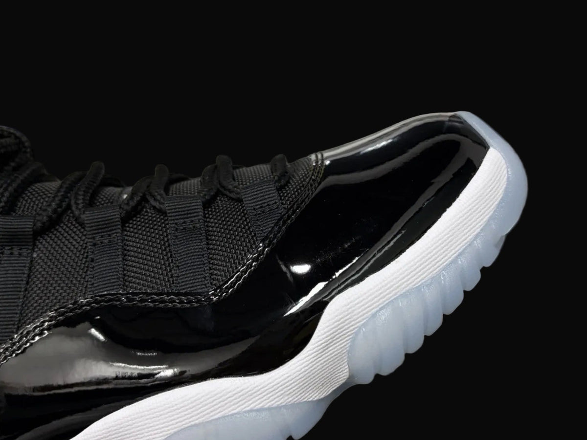 Air Jordan 11 Retro Space Jam 2016