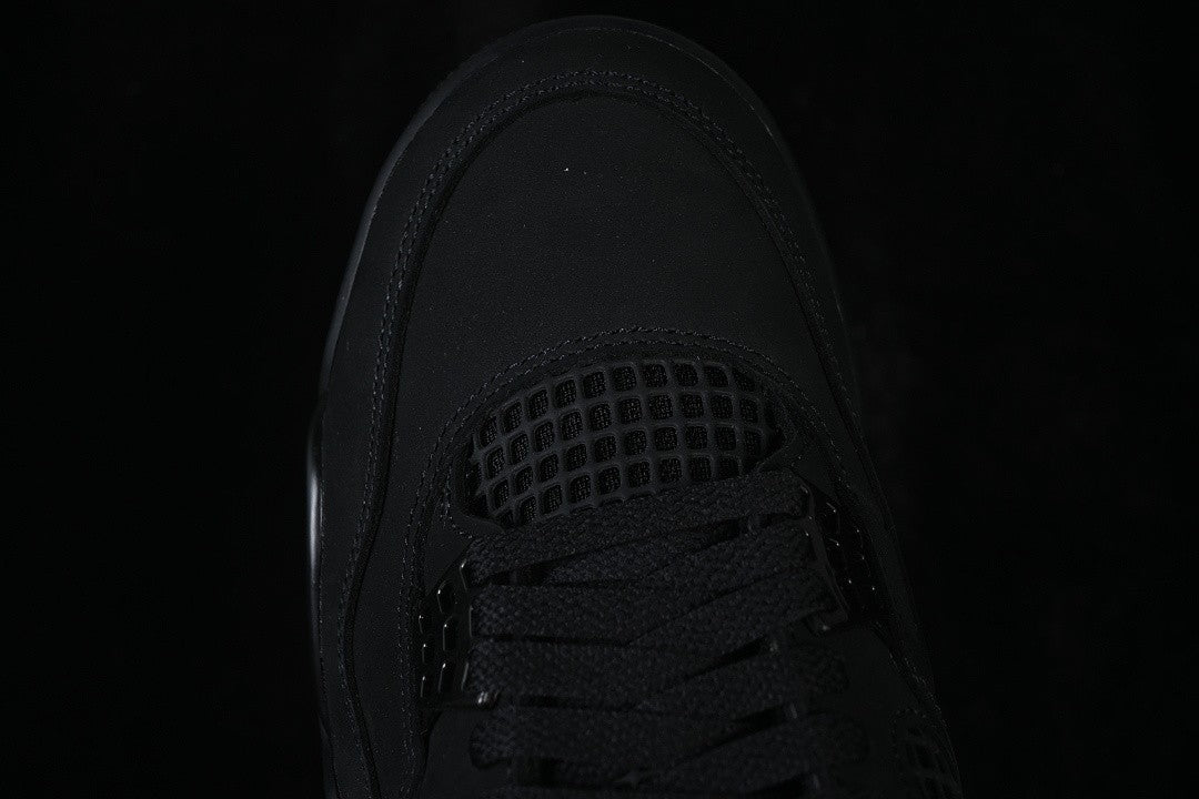 AJ4 Retro 'Black Cat' (2025)