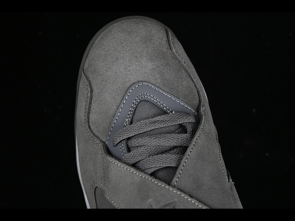Air Jordan 8 Retro Cool Grey