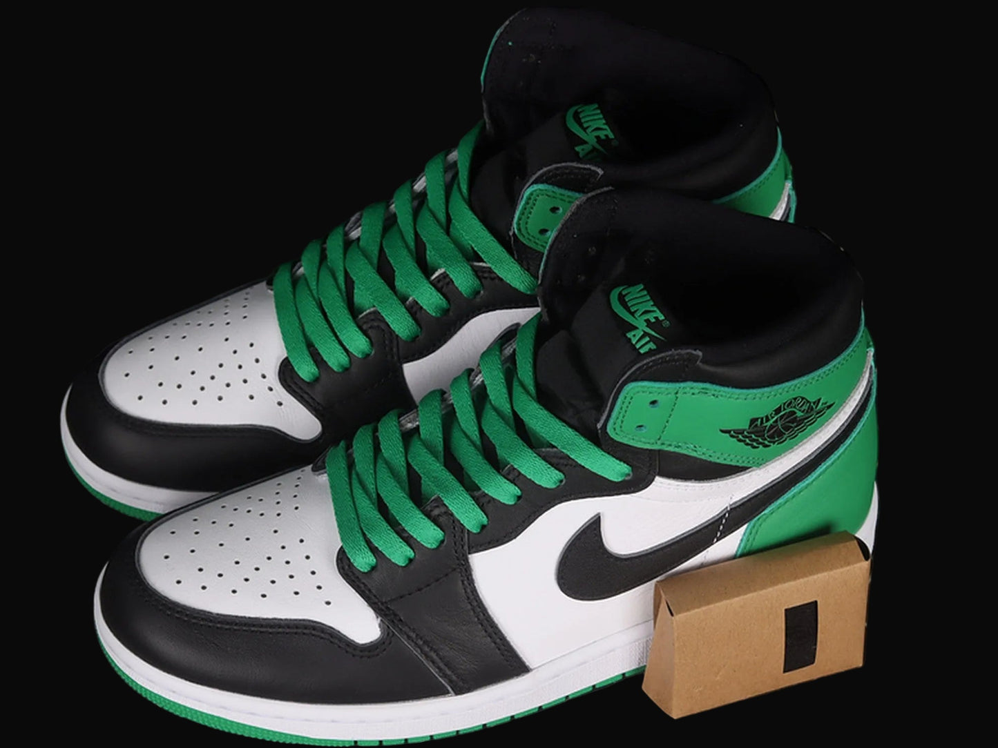 Air Jordan 1 Retro High OG Lucky Green