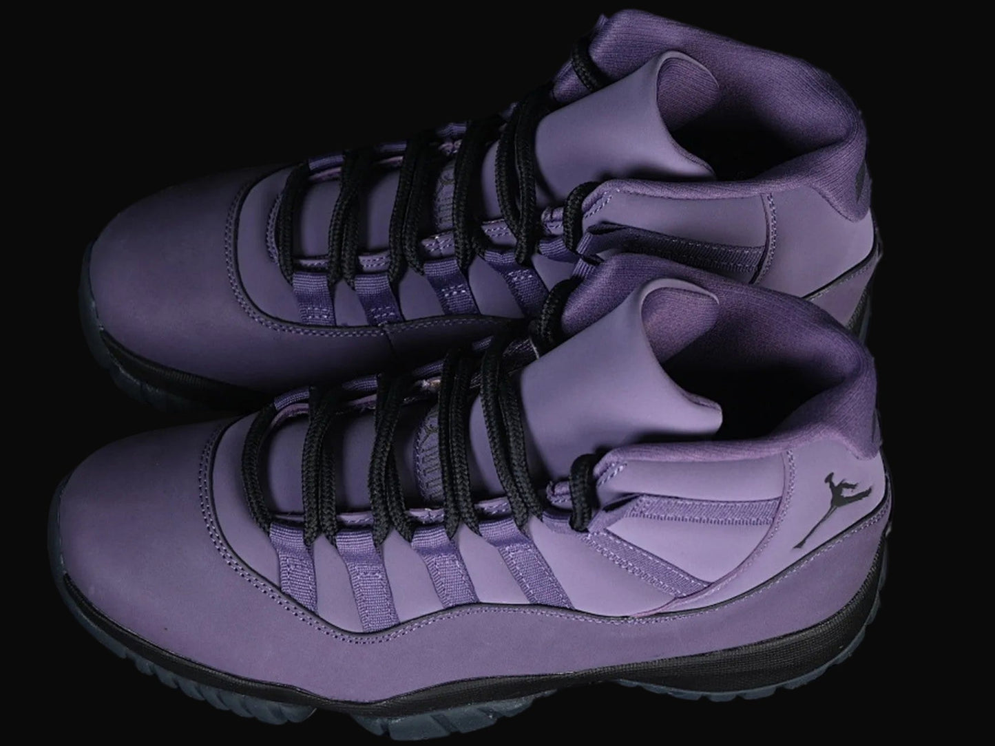 Air Jordan 11 Retro Canyon Purple