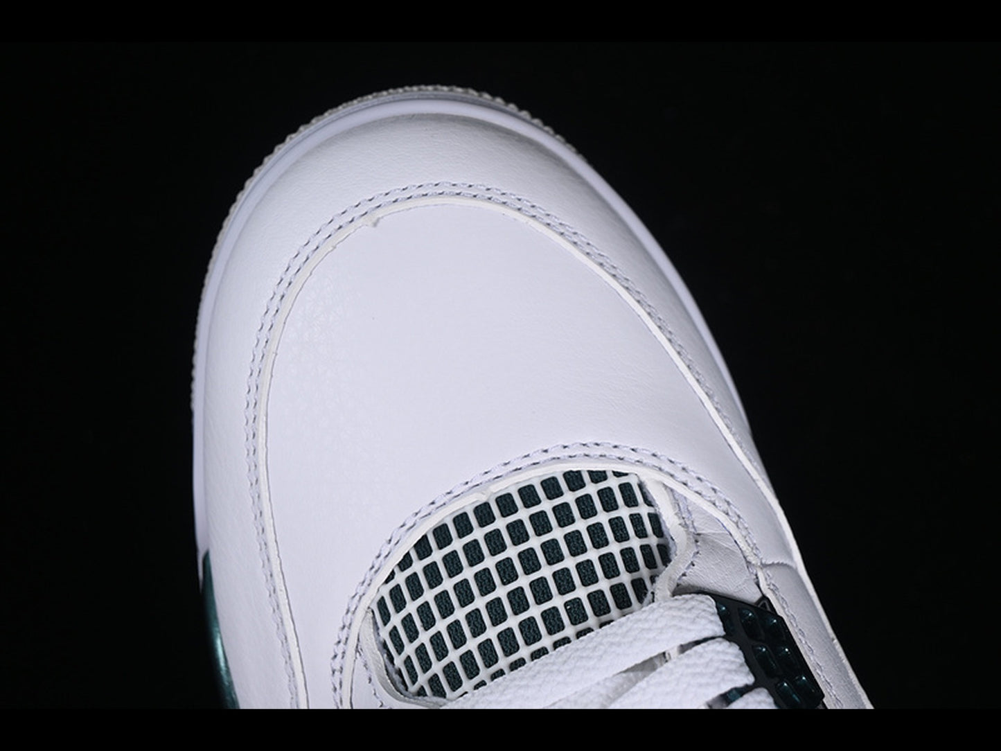 Jordan 4 Retro Oxidized Green