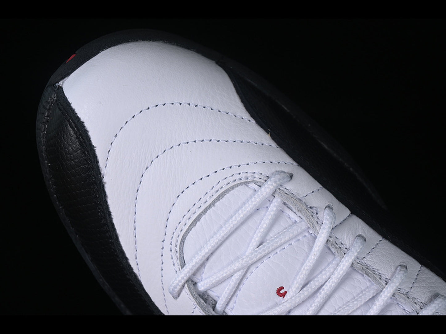 Air Jordan 12 Retro Red Taxi