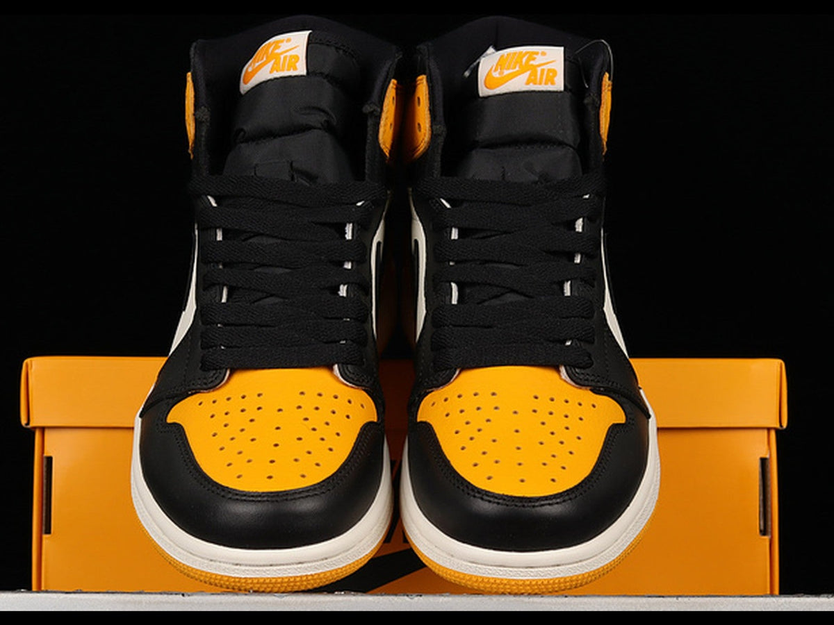 Air Jordan 1 Retro High OG Yellow Toe Taxi