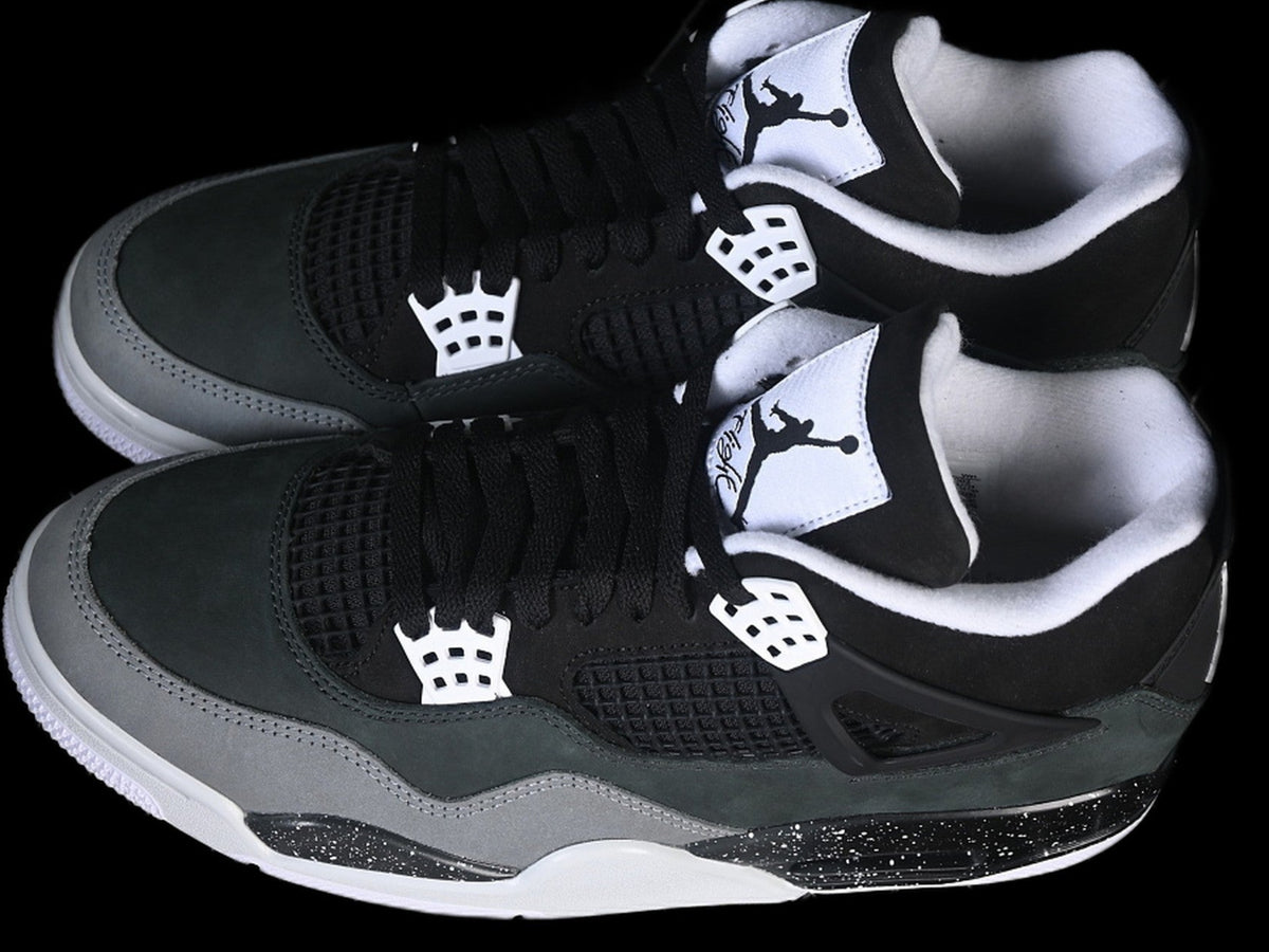 Air Jordan 4 Retro Fear (2024)