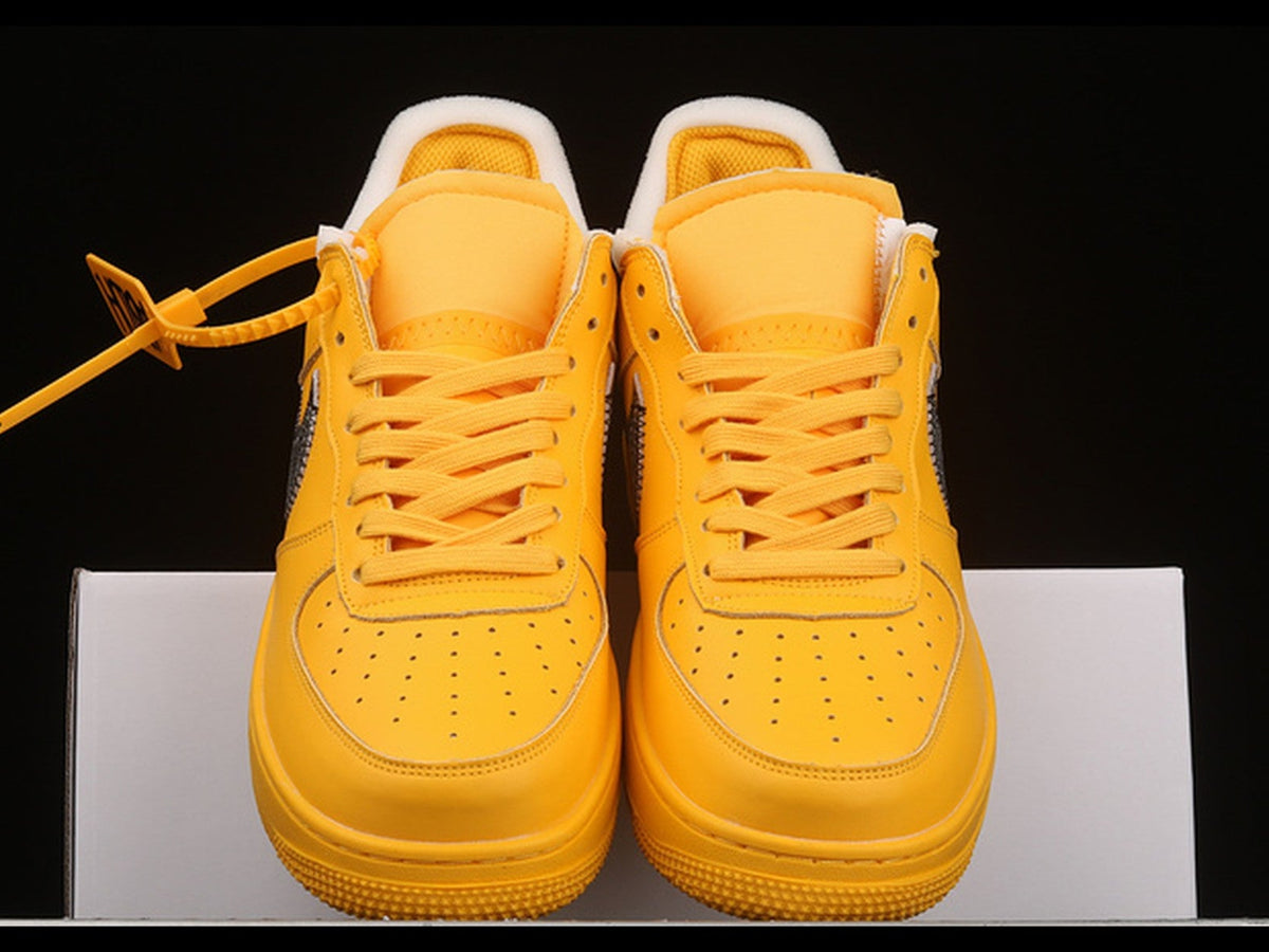 Air Force 1 Low University Gold