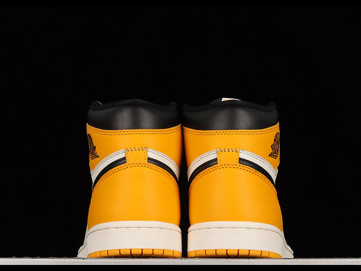 Air Jordan 1 Retro High OG Yellow Toe Taxi