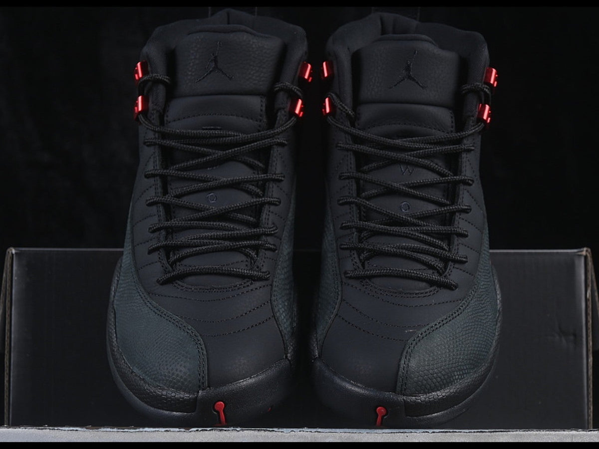 Air Jordan 12 Retro Bloodline